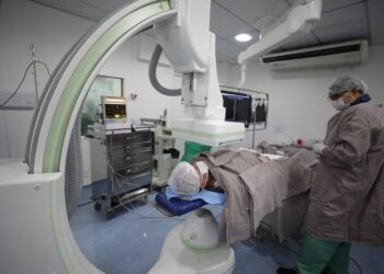 Acordo entre DPE-AM e Estado do Amazonas garante contrato para zerar a fila de cateterismo e angioplastia