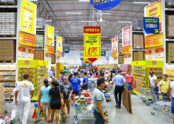 Assaí amplia investimentos no Amazonas e abre nova loja e centro de distribuição em Manaus