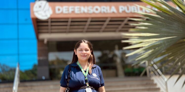 Residente autista traça caminho para se tornar defensora pública do Amazonas