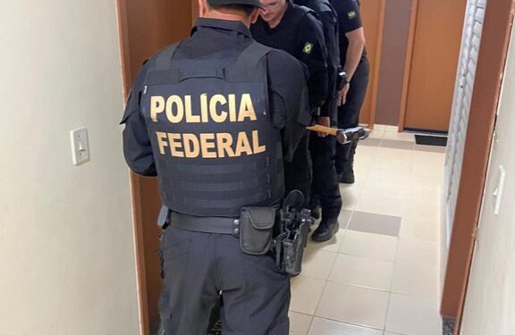 PF diz que funcionários do Aeroporto Eduardo Gomes facilitavam entrada de drogas em área restrita do terminal em Manaus