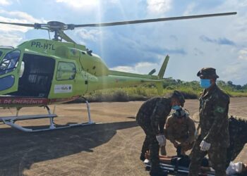 Exército e Distrito Sanitário Especial Indígena salvam indígena no Vale do Javari (AM)