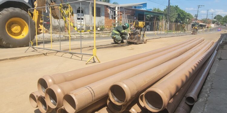 UGPE conclui perfuração do primeiro poço do Prosai Parintins e avança com as obras de água do programa