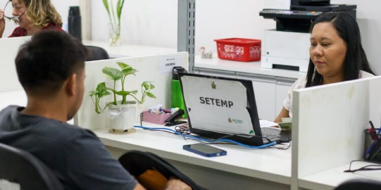 Sine Amazonas divulga 149 vagas de emprego para esta sexta-feira