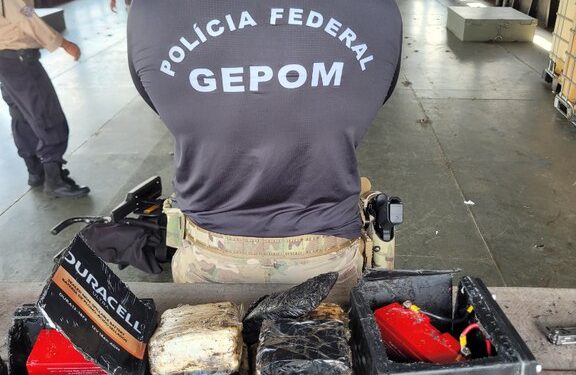Polícia Federal prende homem com drogas escondidas em cadeira de rodas no Amazonas