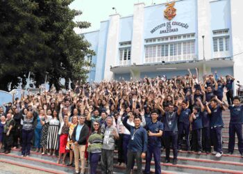 IEA completa 144 anos de história com solenidade marcada pelo encontro de gerações formadas pela unidade de ensino
