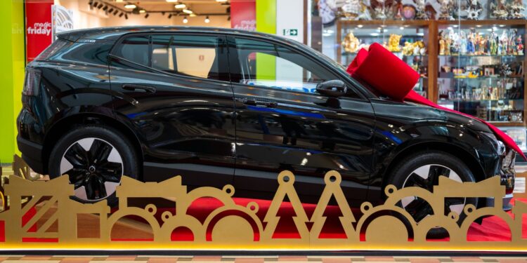 Manauara Shopping lança campanha de Natal “O Amor que Inspira” com sorteio de um SUV 100% elétrico de luxo