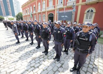 Operação Natal Mais Seguro: Governo do Amazonas reforça policiamento durante compras e festividades de fim de ano