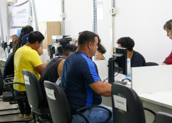 Sine Amazonas divulga 241 vagas de emprego para esta segunda-feira