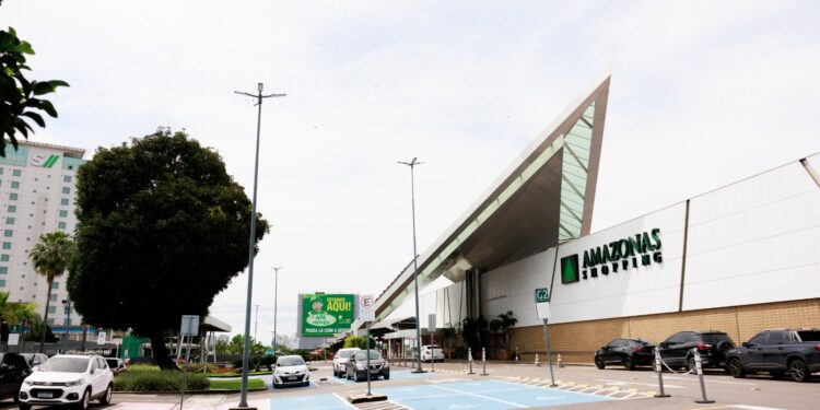 Amazonas Shopping prepara Black Friday, com descontos e brindes