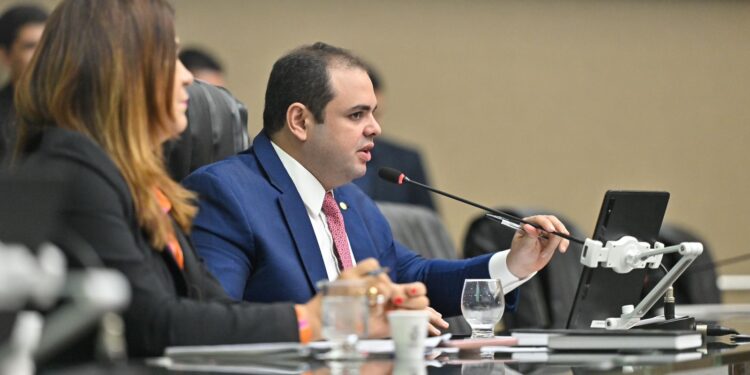 Câncer Infantil: Roberto Cidade reforça Leis de sua autoria que fortalecem combate à doença