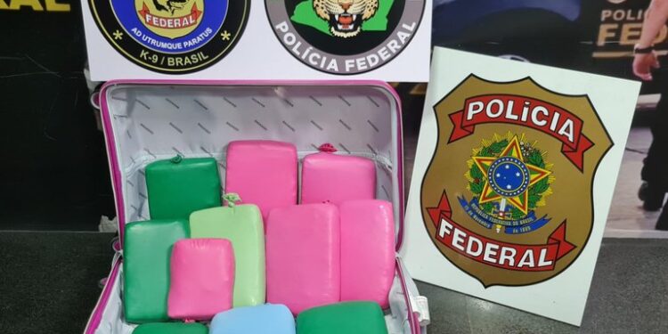 Polícia Federal prende mulher e apreende drogas no Aeroporto Internacional de Manaus