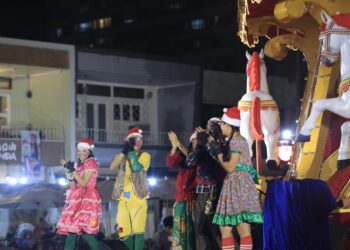 Espetáculos de teatro e música abrem a agenda natalina do Largo de São Sebastião