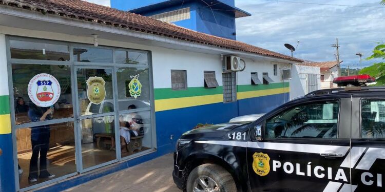 Casal é preso em flagrante por maus-tratos seguidos de morte de bebê de 1 mês de idade