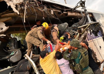 No Amazonas, governo confirma 4 mortes e resgate de 18 sobreviventes durante acidente na AM-010