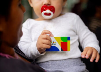 No Amazonas, 59 municípios recebem o Bolsa Família de forma unificada nesta quarta-feira (10)