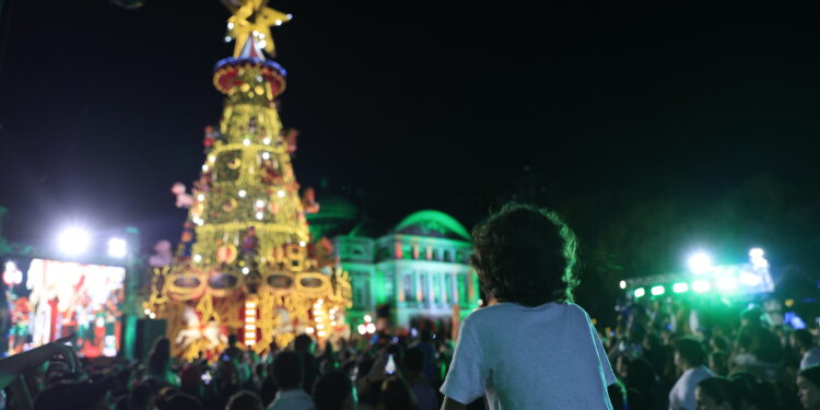 Governo do Amazonas divulga programação natalina da semana no Largo de São Sebastião