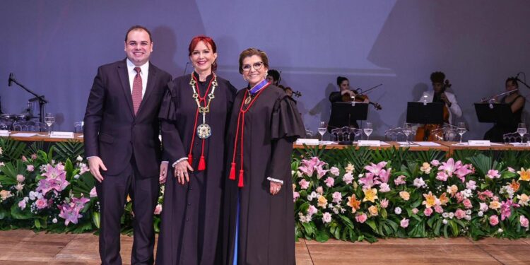 Durante posse da nova presidência do TRE-AM, deputado Cidade destaca papel inédito das magistradas no comando da Corte Eleitoral