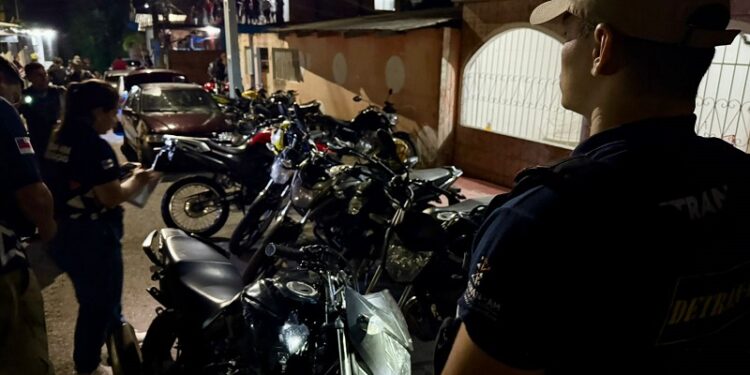 Combate ao ‘grau’: Detran-AM e polícias removem veículos envolvidos em desordem viária