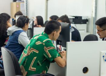 Sine Amazonas divulga 364 vagas de emprego para esta quarta-feira