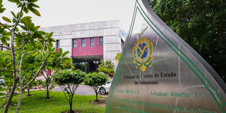 TCE-AM tem cápsula do tempo que será aberta no centenário da Corte, em 2050