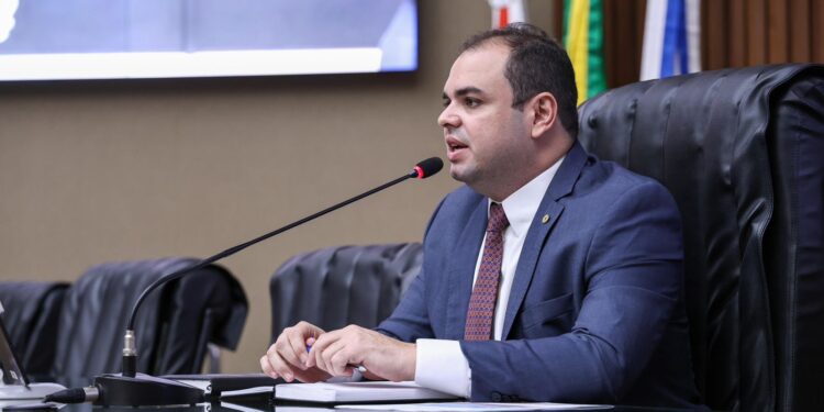 Presidência de Roberto Cidade na Aleam amplia programa que beneficia população da capital e do interior do Estado