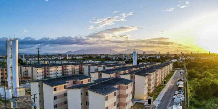 Amazonas fecha 2024 com 10,5 mil contratações do Minha Casa, Minha Vida