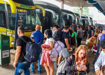 Carnaval na Floresta 2025: mais de 32 mil pessoas devem utilizar transportes intermunicipais regulados pela Arsepam