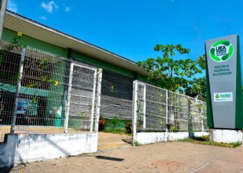 Pré-vestibular presencial da UEA: AprovENS divulga inscrições para 101 vagas em turmas macro