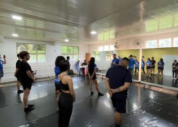Audição da companhia Arte Sem Fronteiras para Festival de Parintins reúne mais de 40 bailarinos no último sábado