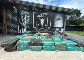 Polícias Militar e Federal apreendem 2 toneladas de drogas e armas no Amazonas