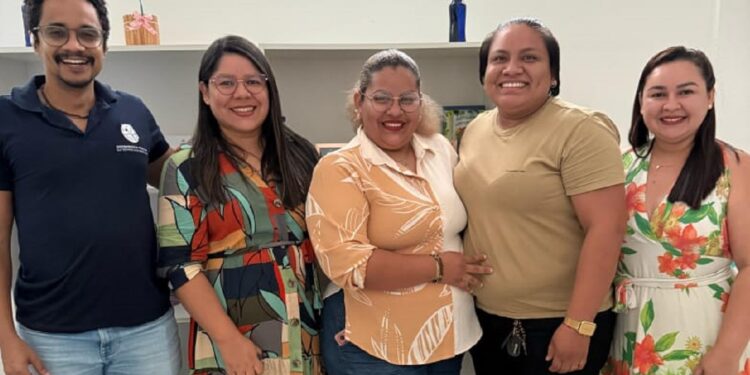 Casal homoafetivo oficializa matrimônio durante mutirão da Defensoria do Amazonas em Itapiranga