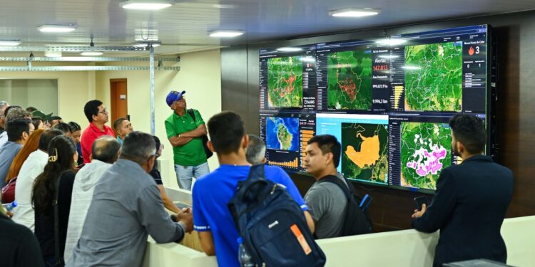 Ipaam apresenta avanços no monitoramento ambiental aos secretários municipais do Amazonas