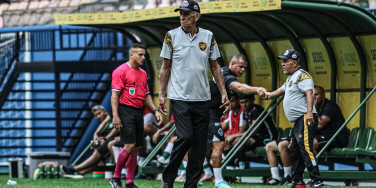 Lendário Aderbal Lana não é mais técnico do Amazonas