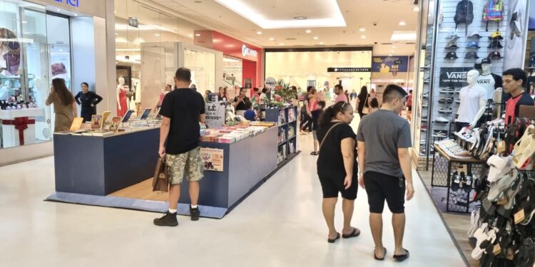 Shopping divulga horário de funcionamento para o feriado de Carnaval