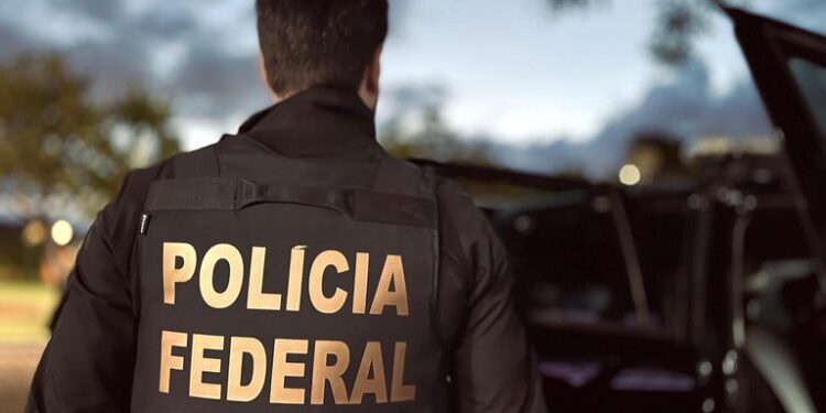 Polícia Federal faz operação após homem ameaçar atacar presidente Lula em Belém