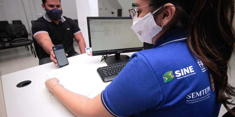 Sine Manaus oferta 241 vagas de emprego nesta terça–feira, 18/2