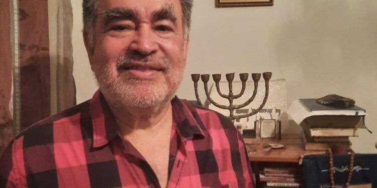 Advogado, escritor e jornalista Paulo França morre aos 70 anos
