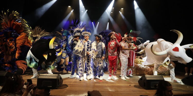 Caprichoso e Garantido: Temporada de Ensaios 2025 inicia neste sábado (29) em Manaus