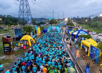 Sob chuva, mais de 2 mil atletas participam da Corrida da Água 2025