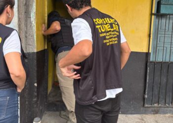 Idoso abusava adolescente em troca de comida em Manaus, diz polícia