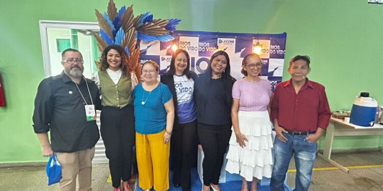 Em Parintins, DPE-AM participa da abertura do 9º Encontro de Ideias Rios da Vida
