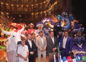 ‘O maior festival de todos os tempos’, diz prefeito de Parintins em lançamento do evento
