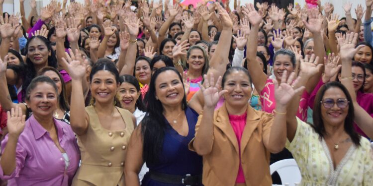 Em Parintins, Defensoria do Amazonas participa do ‘Dia D da Educação’ na rede pública de ensino 