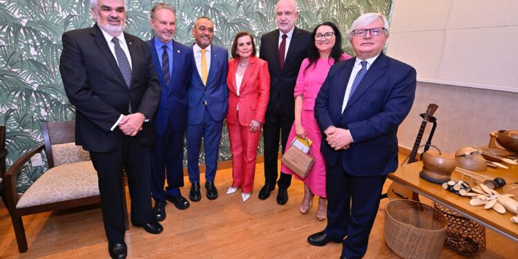 Presidente do STJ reconhece pioneirismo do TCE-AM na fiscalização ambiental