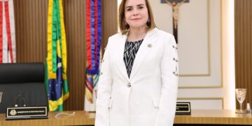 Educação, qualificação e controle: A base da eficiência na gestão pública