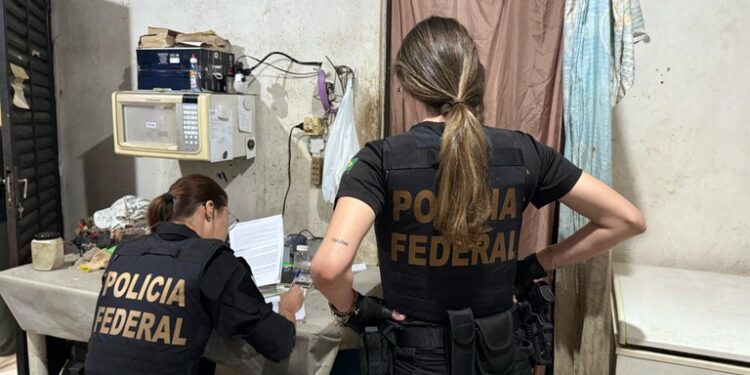 Polícia Federal prende idoso por crime de abuso sexual infantil em Manaus