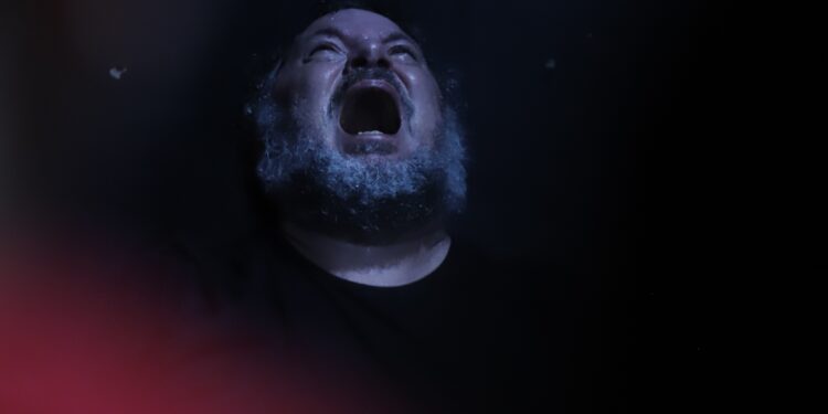 Grupo Usina apresenta “Momo – Um Ato Poético para Testemunhas” na Sala Selma Bustamante