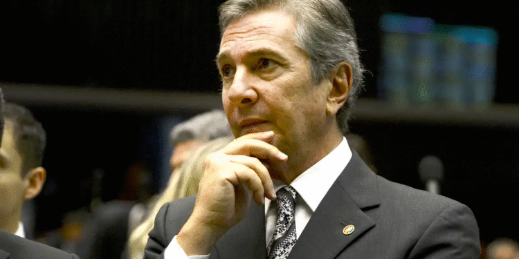 Ex-presidente Fernando Collor é preso em Maceió