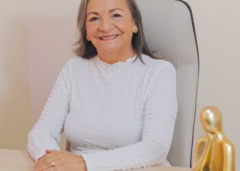 Uso excessivo de telas pode agravar quadros de ansiedade e depressão, alerta psicóloga