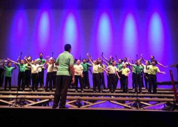 Coral Infantil do Liceu integra apresentação de ‘La Bohème’ no Teatro Amazonas